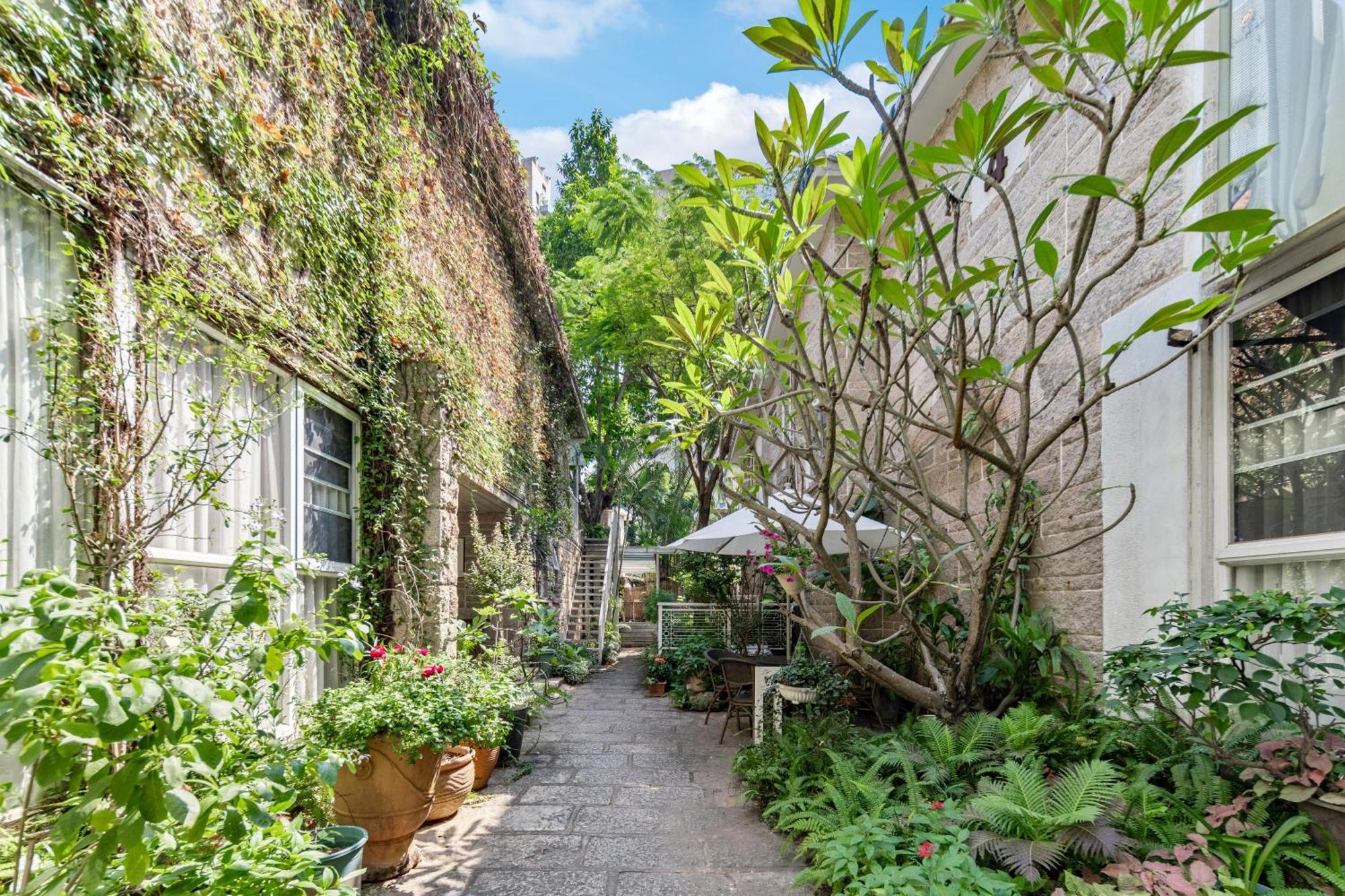 Shenzhen No'6 Garden Villa --French Window With Garden View,Close To Sea World &Shekou Ferry Port &K11 Ecoast &Subway Nearby ,Offer Western Food And Coffee &English Speaking With Tour Services Εξωτερικό φωτογραφία