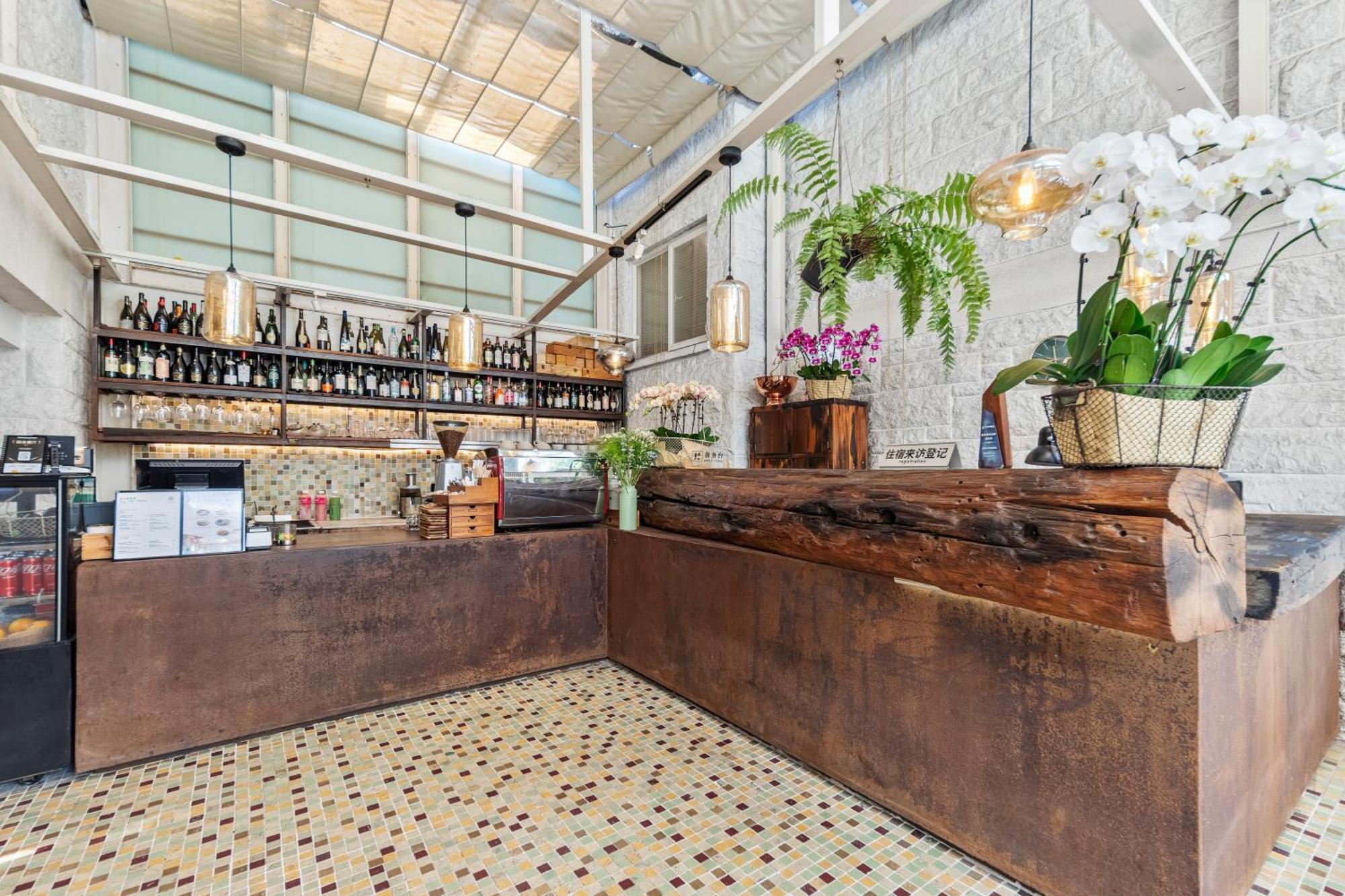 Shenzhen No'6 Garden Villa --French Window With Garden View,Close To Sea World &Shekou Ferry Port &K11 Ecoast &Subway Nearby ,Offer Western Food And Coffee &English Speaking With Tour Services Εξωτερικό φωτογραφία