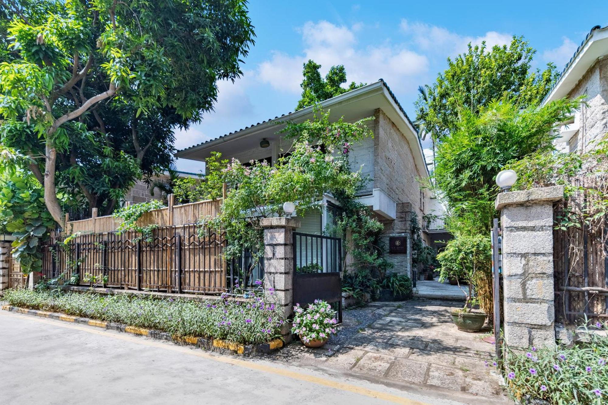 Shenzhen No'6 Garden Villa --French Window With Garden View,Close To Sea World &Shekou Ferry Port &K11 Ecoast &Subway Nearby ,Offer Western Food And Coffee &English Speaking With Tour Services Εξωτερικό φωτογραφία