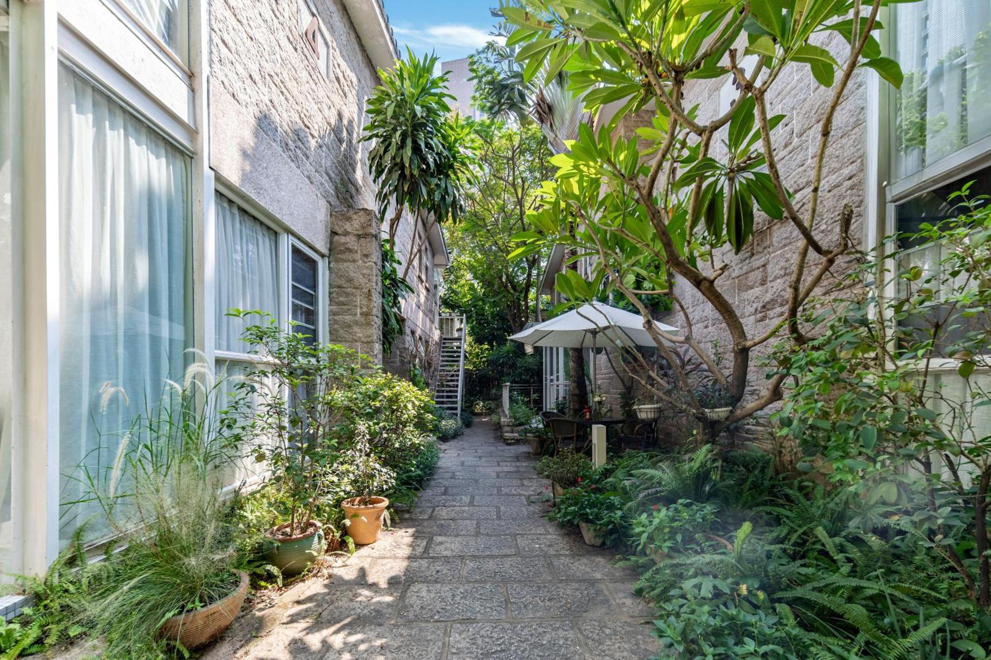 Shenzhen No'6 Garden Villa --French Window With Garden View,Close To Sea World &Shekou Ferry Port &K11 Ecoast &Subway Nearby ,Offer Western Food And Coffee &English Speaking With Tour Services Εξωτερικό φωτογραφία
