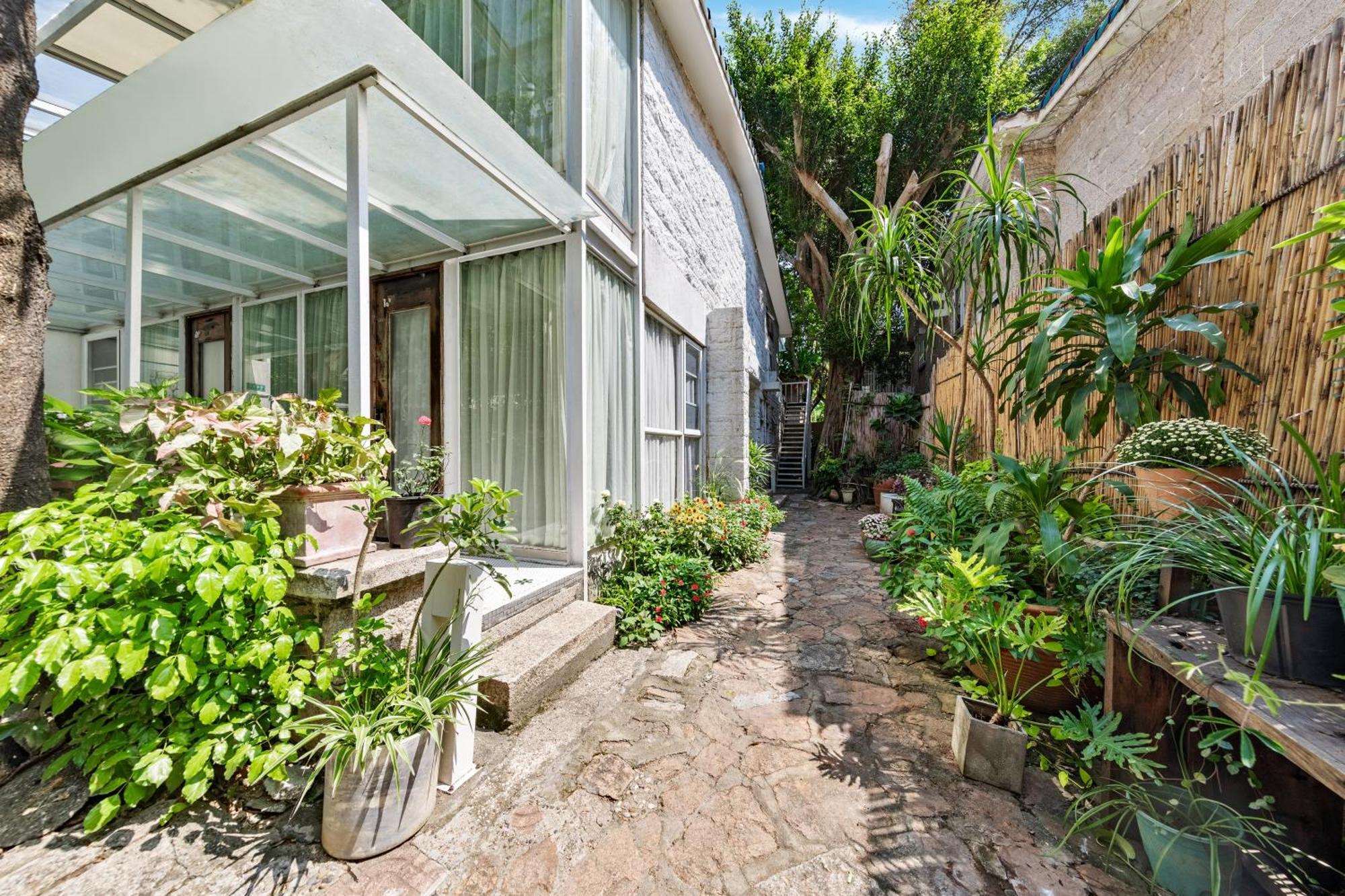 Shenzhen No'6 Garden Villa --French Window With Garden View,Close To Sea World &Shekou Ferry Port &K11 Ecoast &Subway Nearby ,Offer Western Food And Coffee &English Speaking With Tour Services Εξωτερικό φωτογραφία